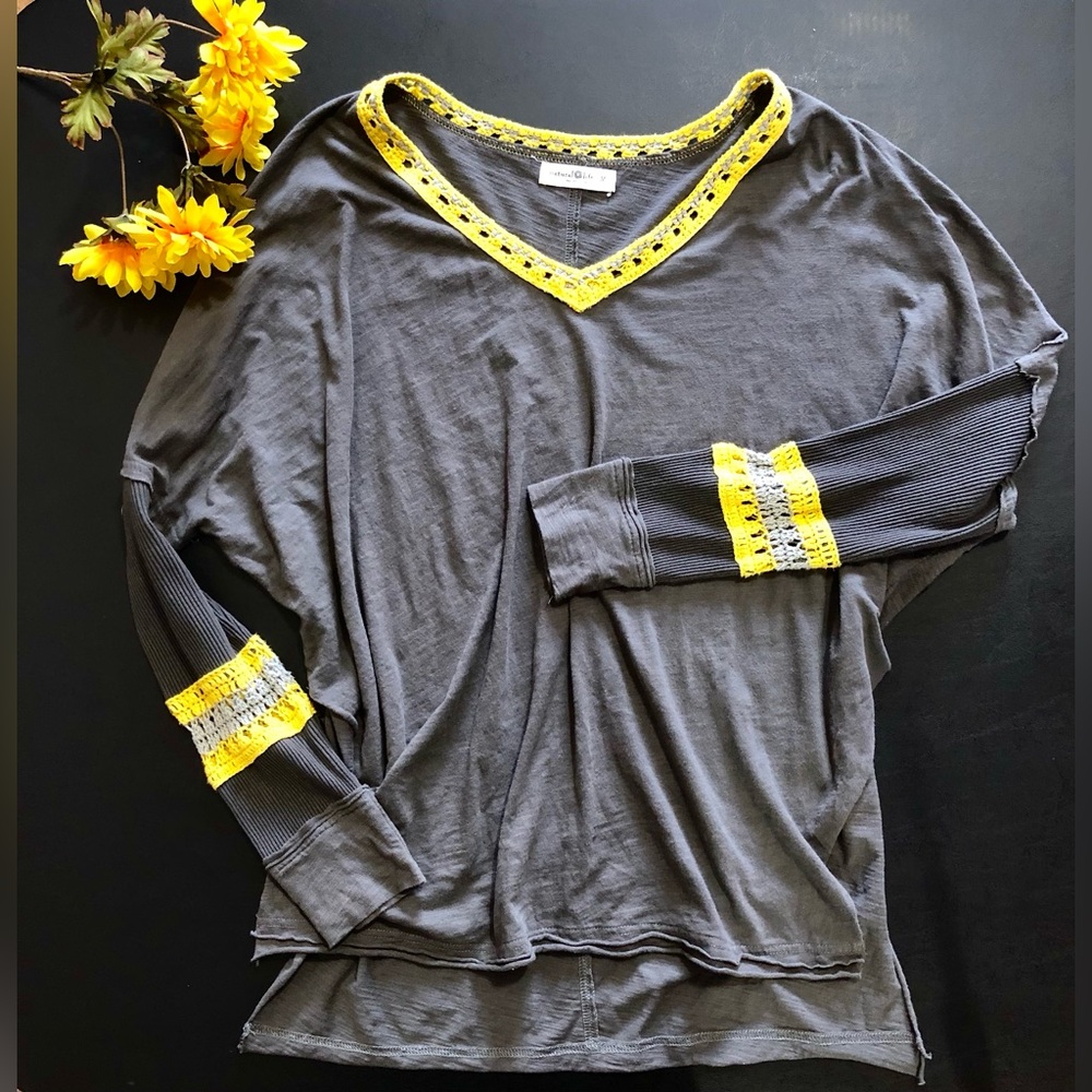 Natural Life gray yellow long sleeve crochet accent oversized dolman top